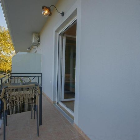 Ariadni Apartments Dassia Εξωτερικό φωτογραφία